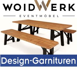 WOIDWERK Design-Garnitur aus Massivholz bestehend aus einem klappbaren Biertisch und zwei Bierbänken mit schwarzen Metallbeinen im Industrial-Look.